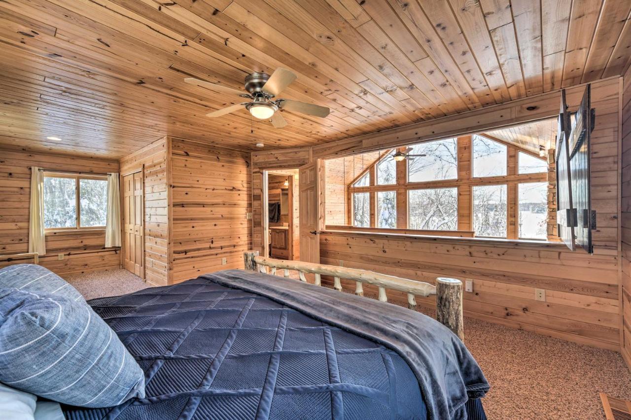Scenic Hayward Lake View Retreat With Fire Pit Esterno foto