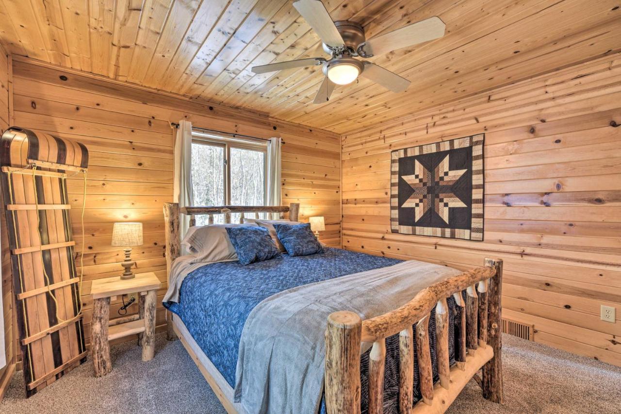 Scenic Hayward Lake View Retreat With Fire Pit Esterno foto