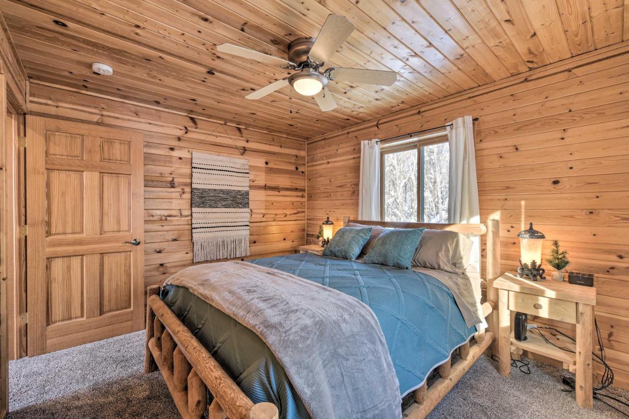 Scenic Hayward Lake View Retreat With Fire Pit Esterno foto