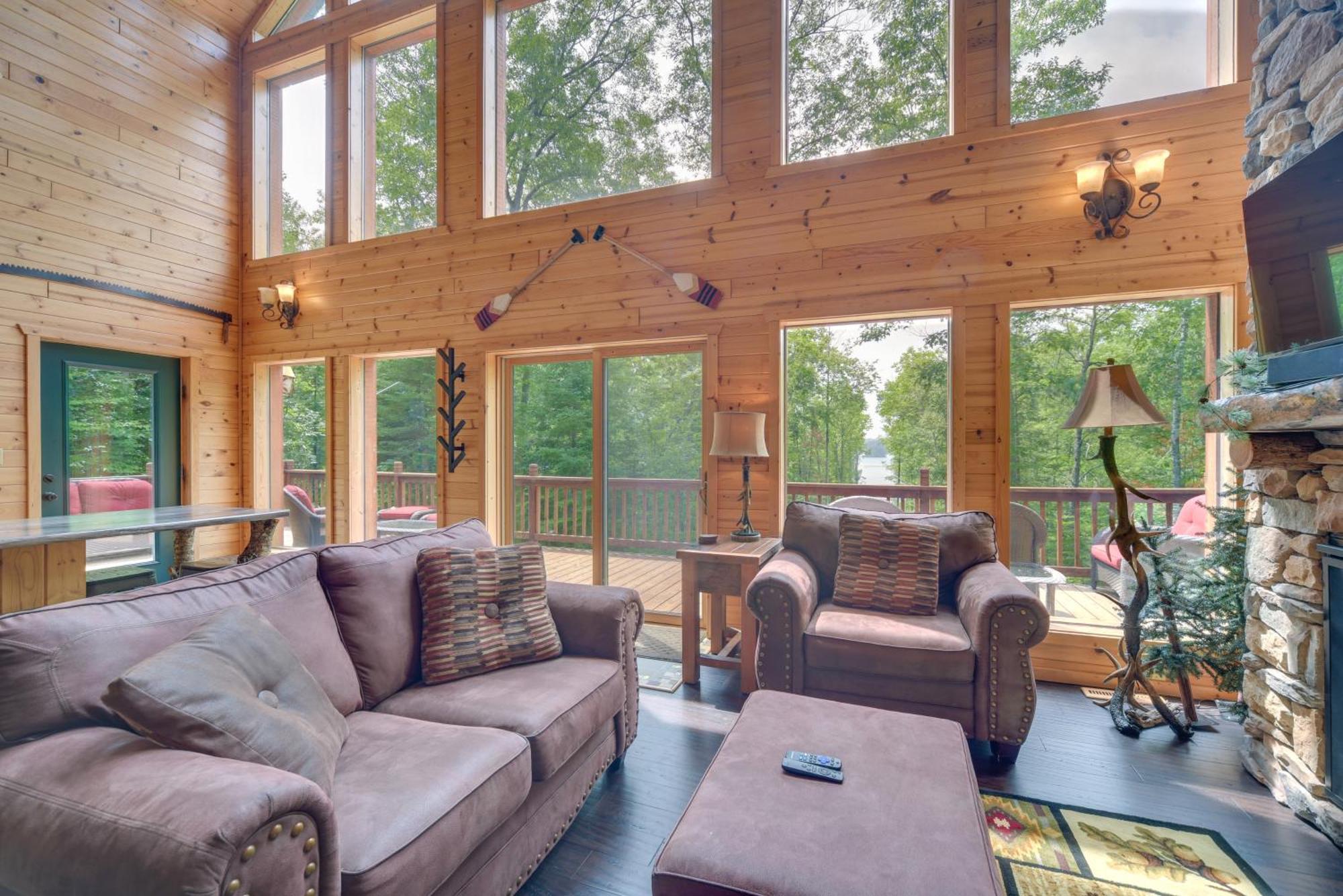 Scenic Hayward Lake View Retreat With Fire Pit Esterno foto