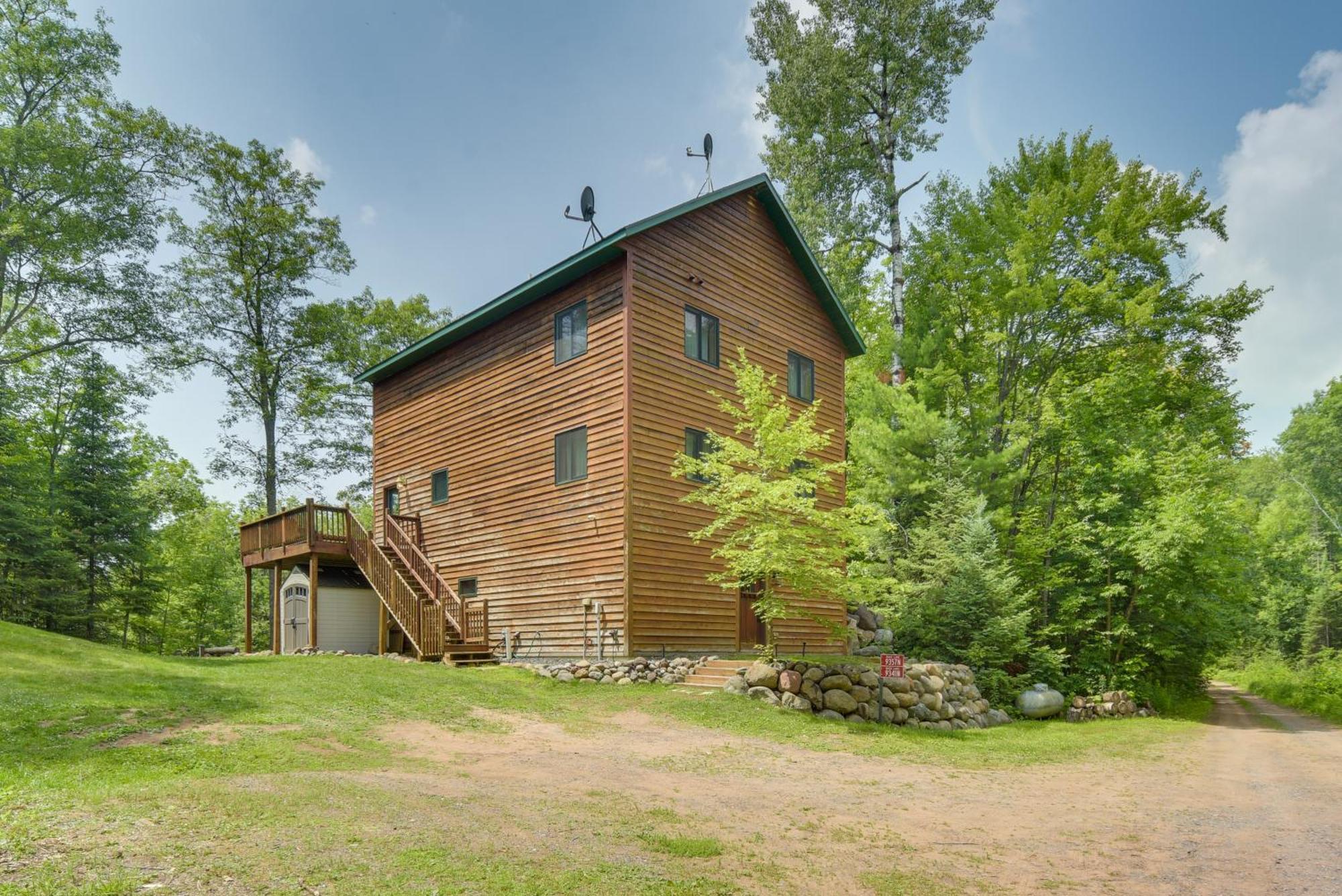 Scenic Hayward Lake View Retreat With Fire Pit Esterno foto